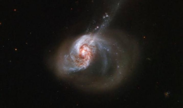 धरती से 9 अरब प्रकाश वर्ष दूर पहली बार मरती हुई दिखी कोई आकाशगंगा  death of galaxy ID2299