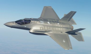 दुनिया का सबसे उन्नत लड़ाकू विमान | F-35A Lightning के रहस्य और तकनीक